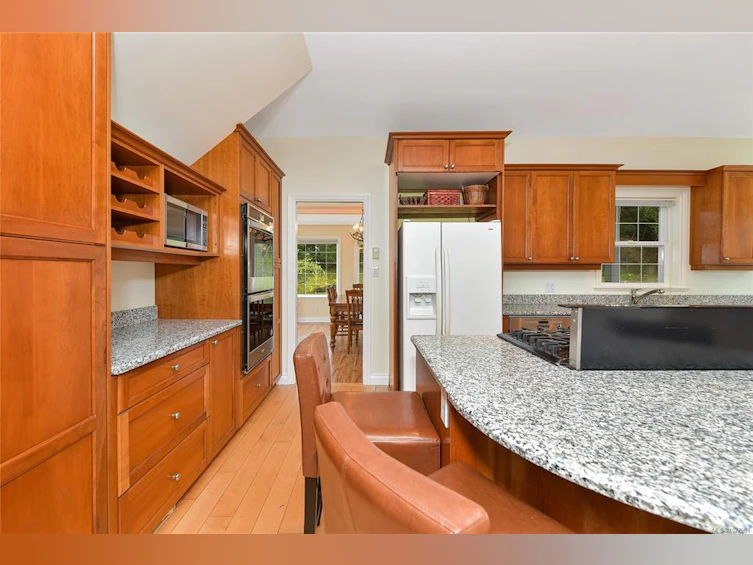488 Mckercher Road, Mayne Island, BC, V0N 2J2 - 27