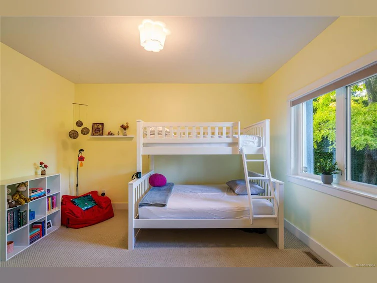 3557 Collingwood Drive, Fairwinds, BC, V9P 9G4 - 35