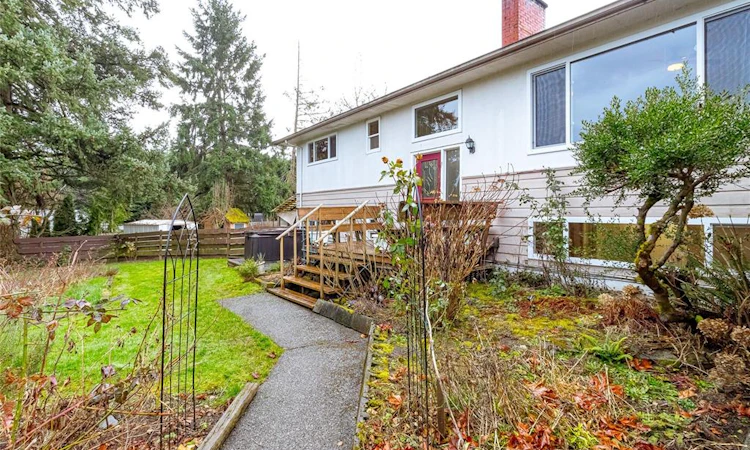 3030 Dogwood Road