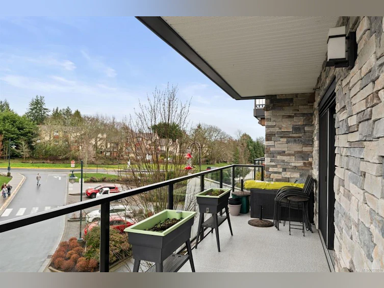 309-747 Travino Lane, Saanich, BC, V8Z 0E4 - 23