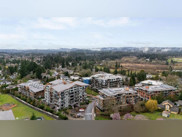 309-747 Travino Lane, Saanich, BC, V8Z 0E4 - 38