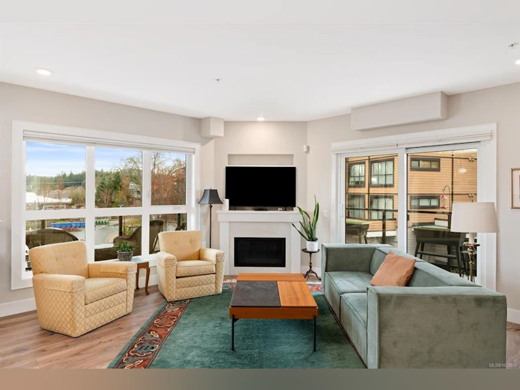 309-747 Travino Lane, Saanich, BC, V8Z 0E4 - 4