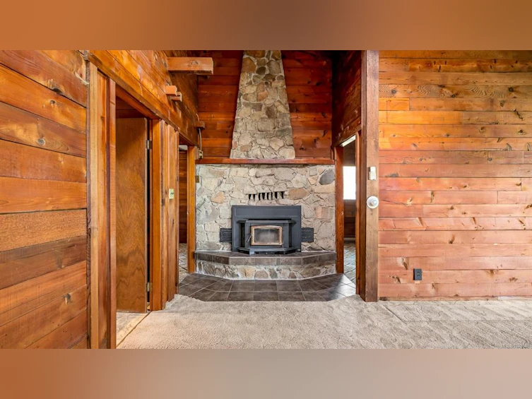 415 Holiday Road, Fanny Bay, BC, V0R 1W0 - 31