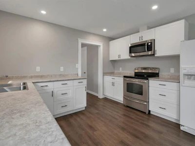 277 Carolyn Road - 5