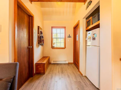 4-1002 Peninsula Road - 3