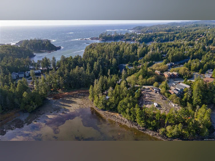 225 Boardwalk Boulevard, Ucluelet, BC, V0R 3A0 - 25
