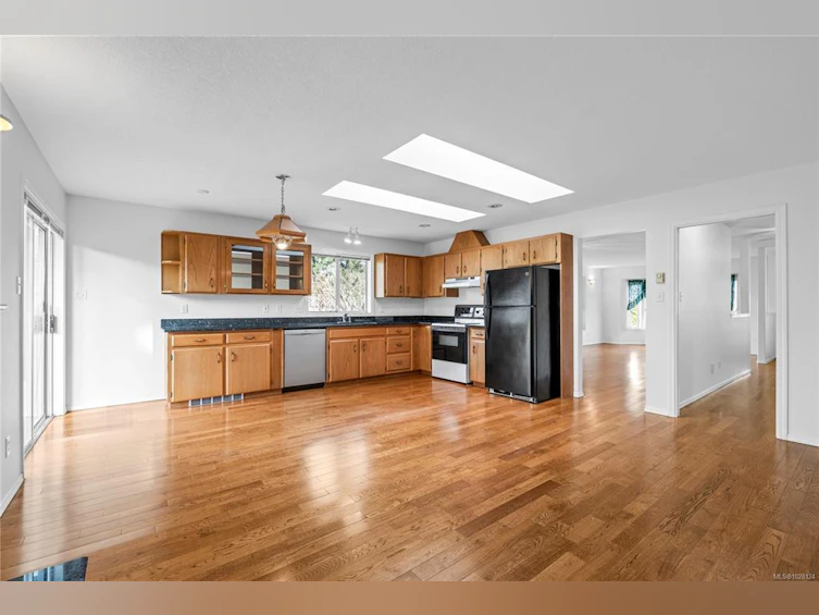 828 Mallory Avenue, Parksville, BC, V9P 2M1 - 15