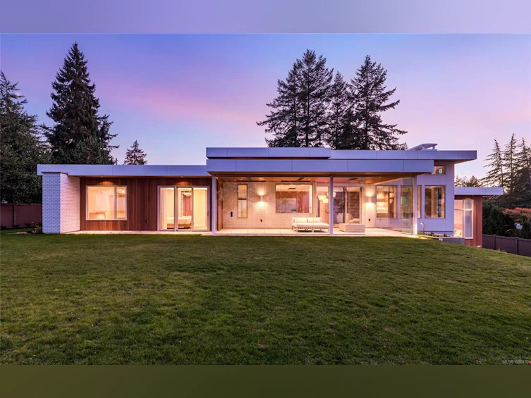 4570 Bissenden Place, Saanich, BC, V8N 3K4 - 78