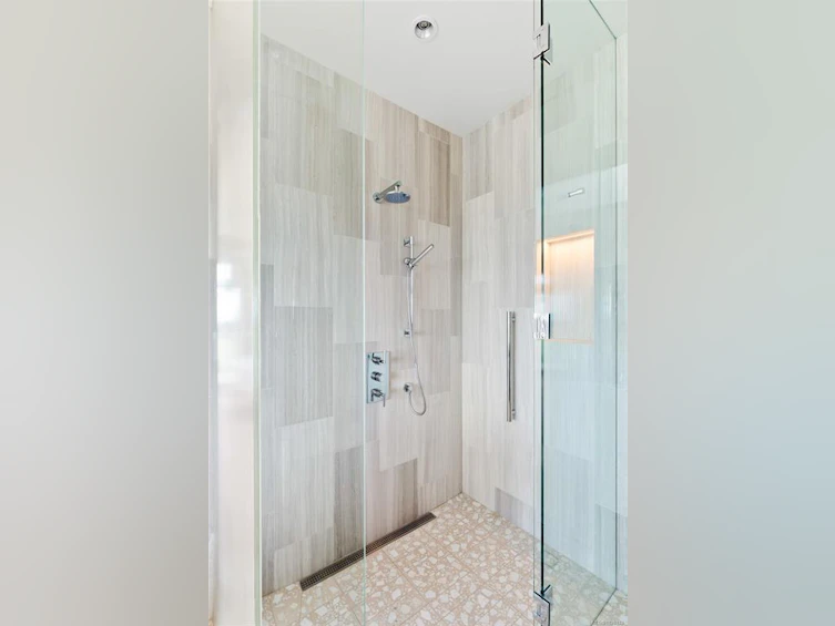 4570 Bissenden Place, Saanich, BC, V8N 3K4 - 26