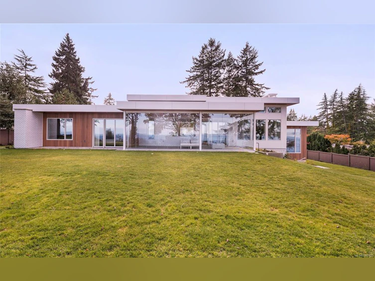 4570 Bissenden Place, Saanich, BC, V8N 3K4 - 70