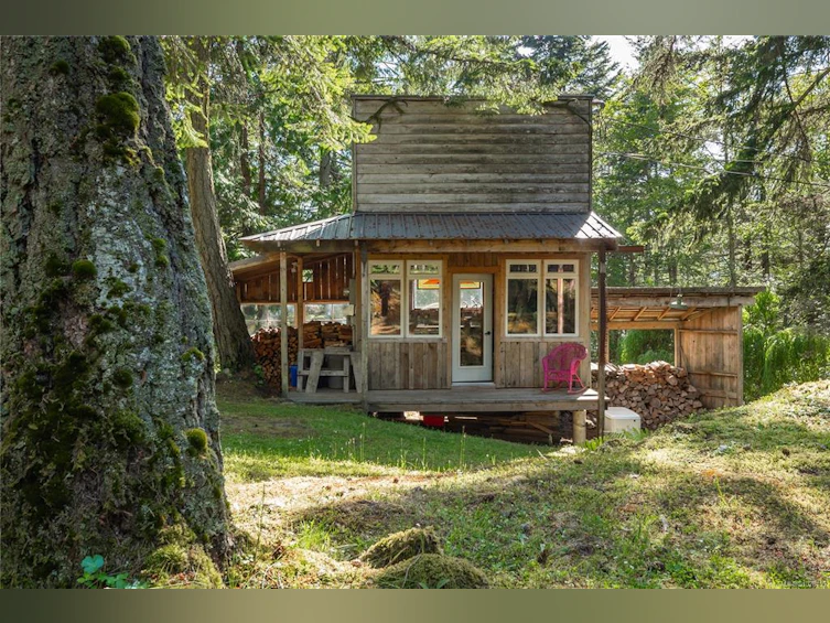 225 Sea Meadow Drive, Gabriola Island, BC, V0R 1X2 - 17