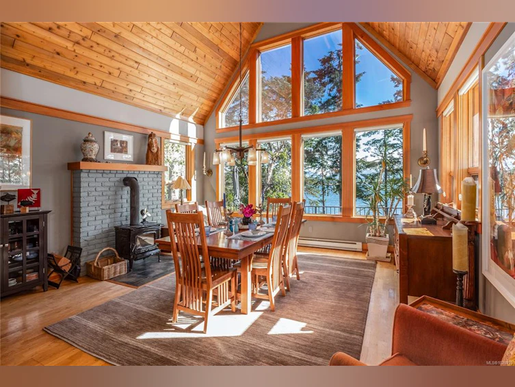 225 Sea Meadow Drive, Gabriola Island, BC, V0R 1X2 - 4