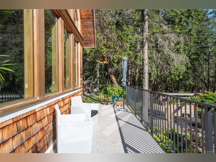225 Sea Meadow Drive, Gabriola Island, BC, V0R 1X2 - 27