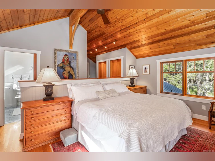 225 Sea Meadow Drive, Gabriola Island, BC, V0R 1X2 - 57