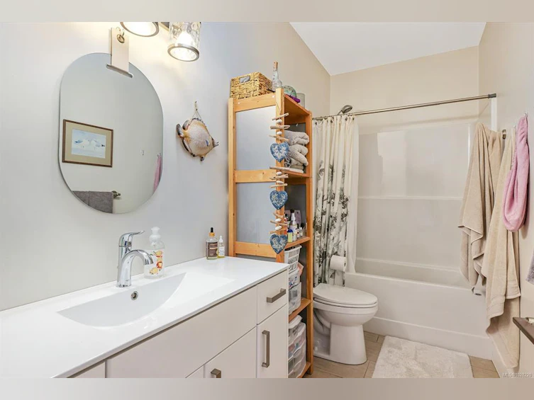4112 Chancellor Crescent, Courtenay, BC, V9N 0B3 - 38