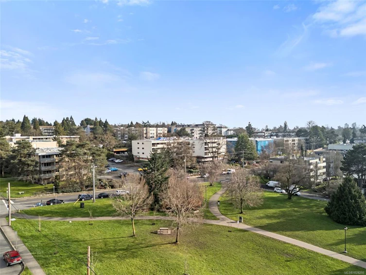 227-1025 Inverness Road, Saanich, BC, V8X 2S2 - 20
