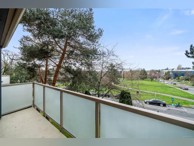 227-1025 Inverness Road, Saanich, BC, V8X 2S2 - 12