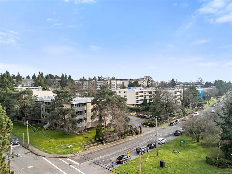 227-1025 Inverness Road, Saanich, BC, V8X 2S2 - 18