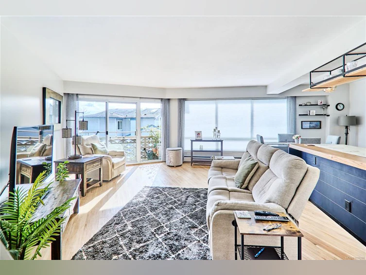 204-375 Newcastle Avenue, Nanaimo, BC, V9S 4H9 - 3