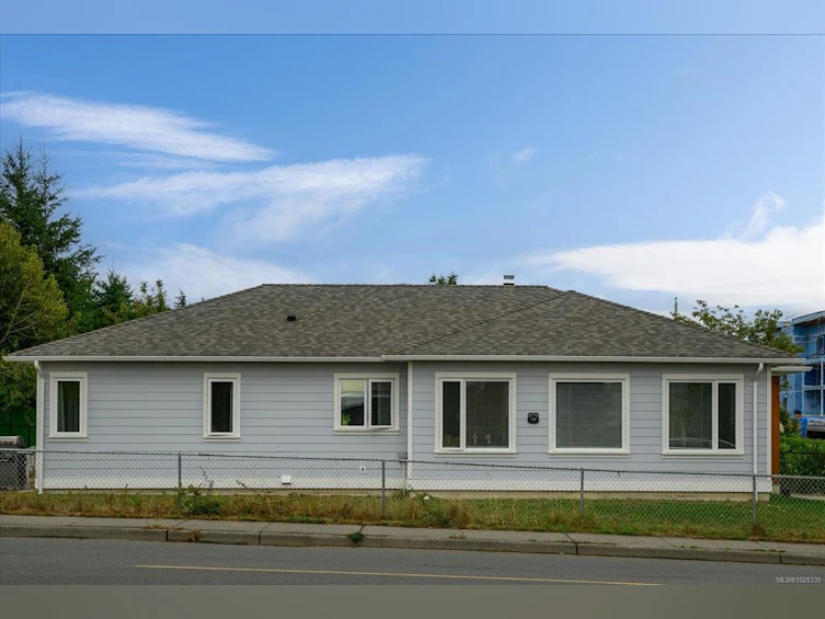 104 Lee Avenue, Parksville, BC, V9P 1L9 - 27