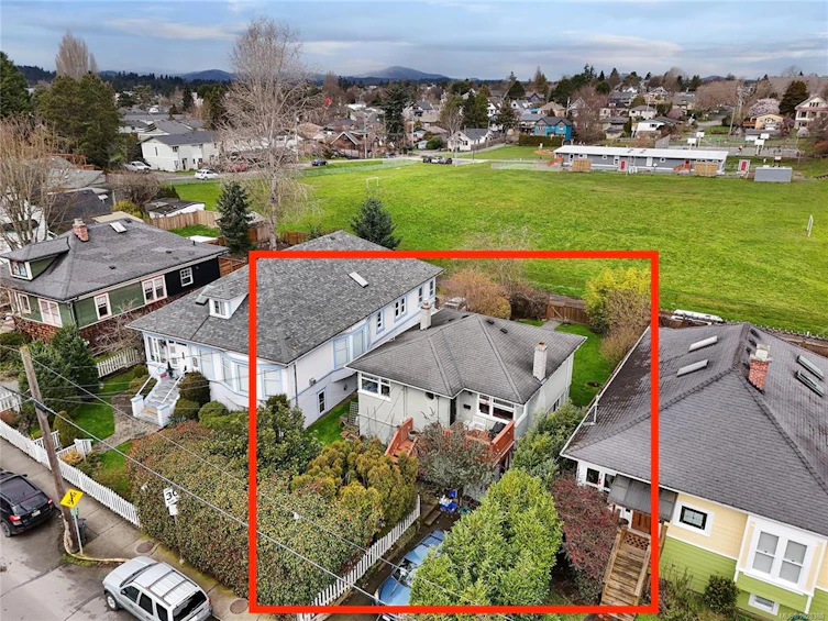 650 Wilson Street, Victoria, BC, V9A 3H2