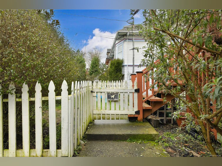 650 Wilson Street, Victoria, BC, V9A 3H2 - 34