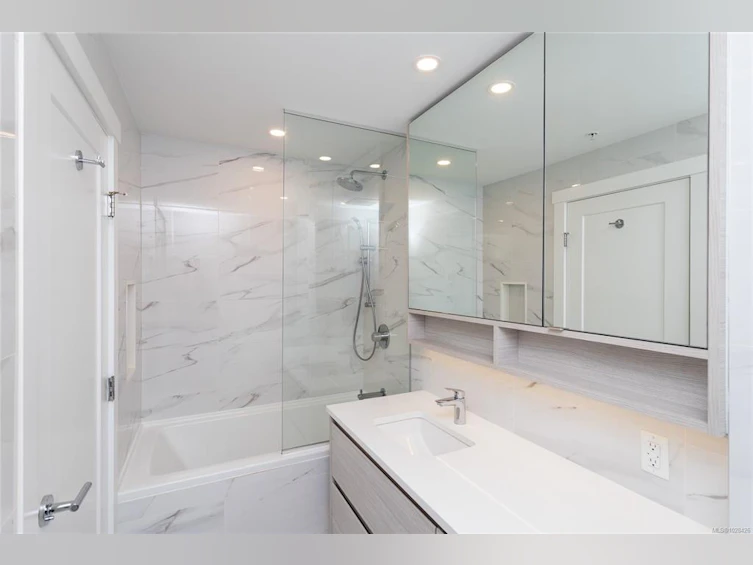 1807-777 Herald Street, Victoria, BC, V8T 0C7 - 16