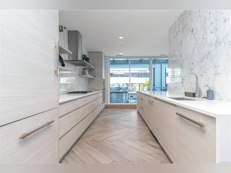 1807-777 Herald Street, Victoria, BC, V8T 0C7 - 28