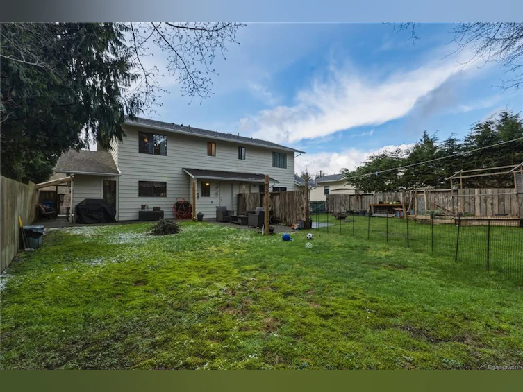 1639 Holly Crescent, Ucluelet, BC, V0R 3A0 - 28