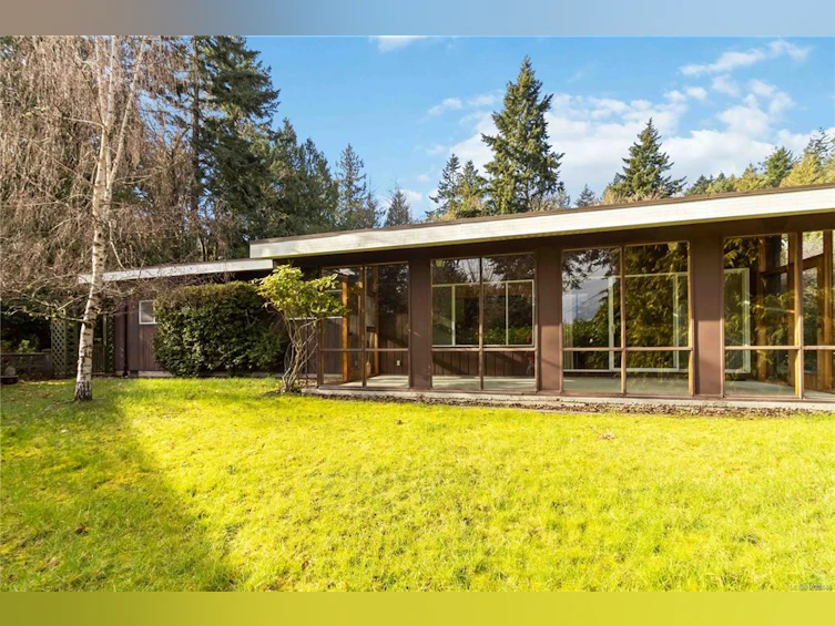 5151 Beckton Road, Saanich, BC, V8Y 2C2 - 25