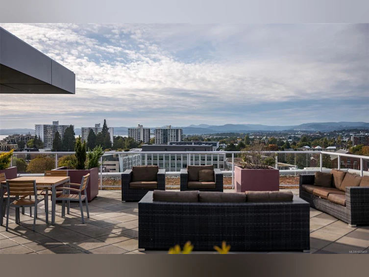 205-640 Michigan Street, Victoria, BC, V8V 0B7 - 33