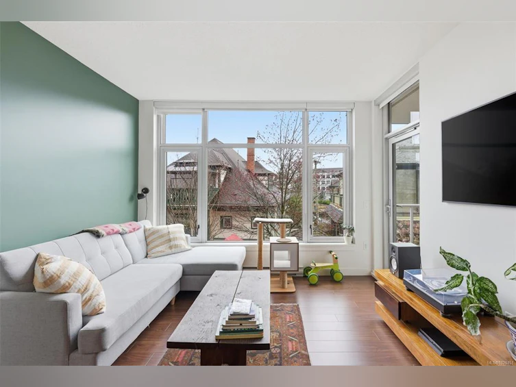 205-640 Michigan Street, Victoria, BC, V8V 0B7 - 4