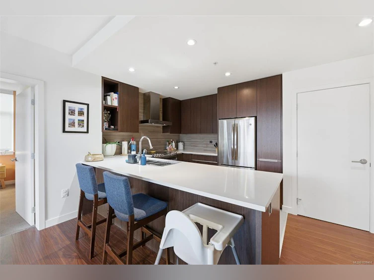 205-640 Michigan Street, Victoria, BC, V8V 0B7 - 10