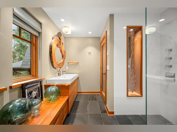 1257 Lynn Road, Tofino, BC, V0R 2Z0 - 22