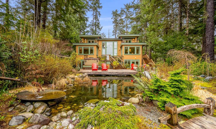 1257 Lynn Road
