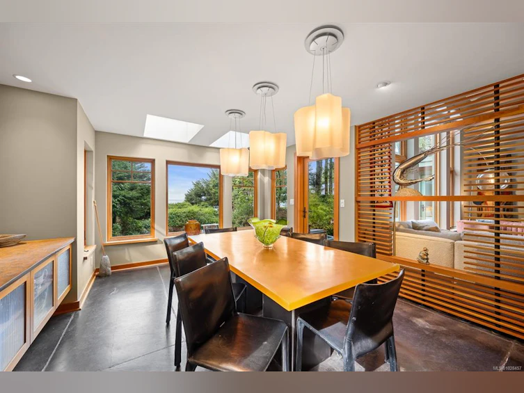 1257 Lynn Road, Tofino, BC, V0R 2Z0 - 12