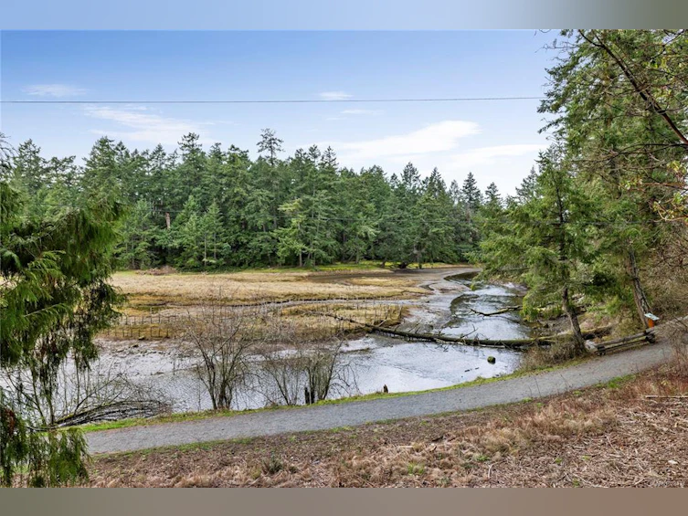 1665 Northwest Bay Road, Nanoose, BC, V9P 9C4 - 23