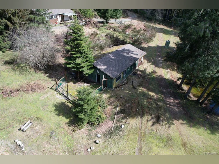 5920 Cowichan Lake Road, Lake Cowichan, BC, V9L 6H7 - 2