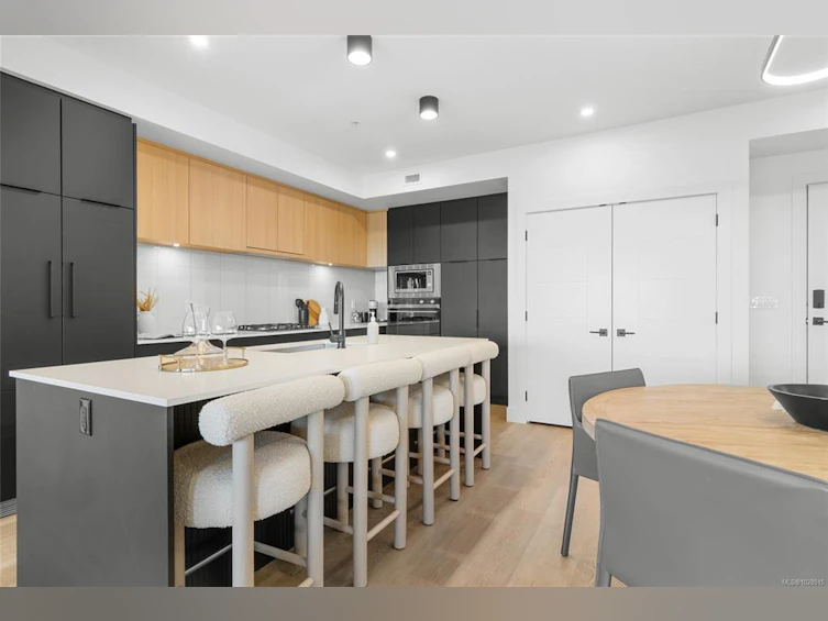610-2341 Bear Mountain Pkwy, Langford, BC, V9B 6V1 - 13