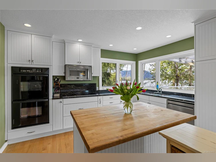 9461 Faber Road, Port Alberni, BC, V9Y 9C4 - 9