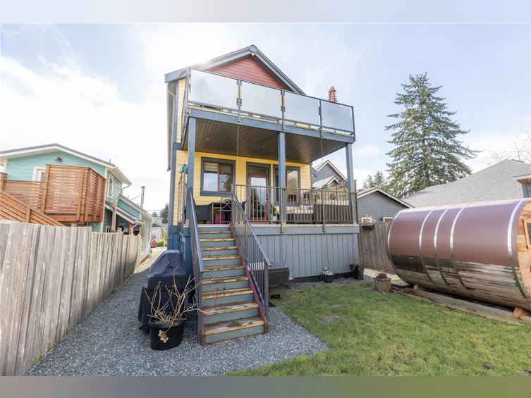 2746 Penrith Avenue, Cumberland, BC, V0R 1S0 - 32