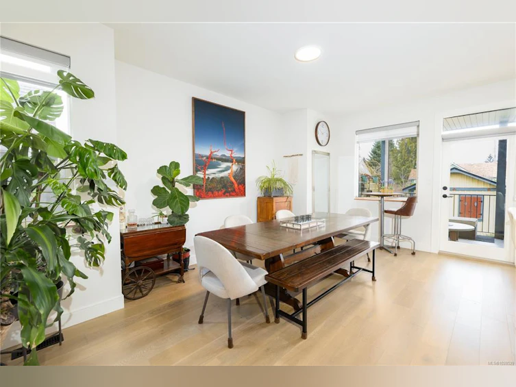 2746 Penrith Avenue, Cumberland, BC, V0R 1S0 - 5