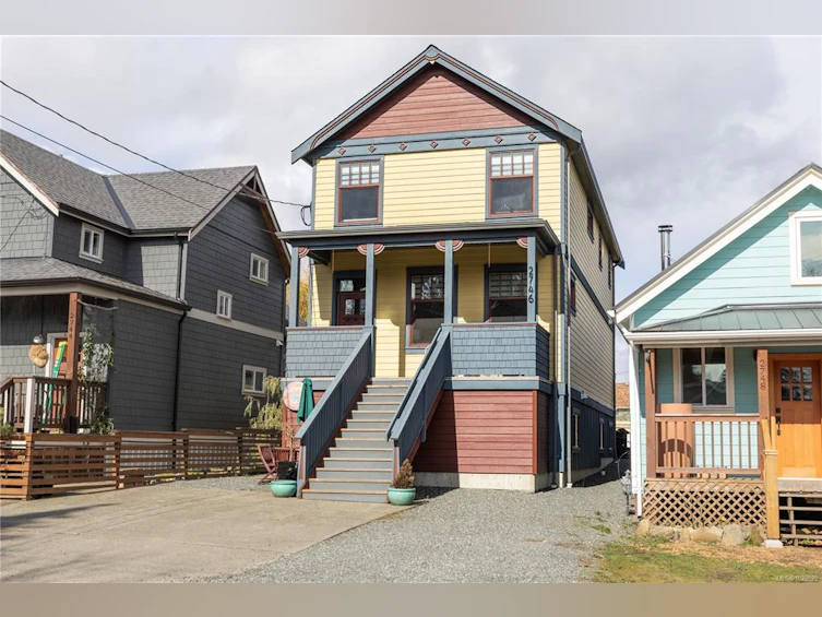 2746 Penrith Avenue, Cumberland, BC, V0R 1S0