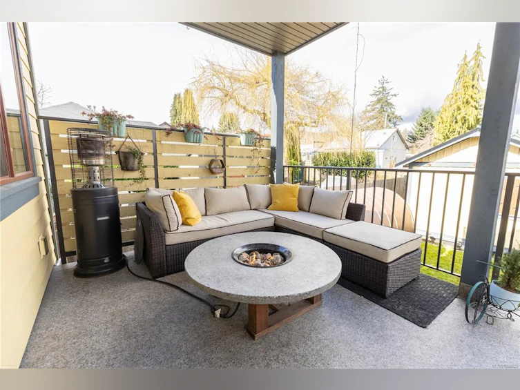 2746 Penrith Avenue, Cumberland, BC, V0R 1S0 - 31