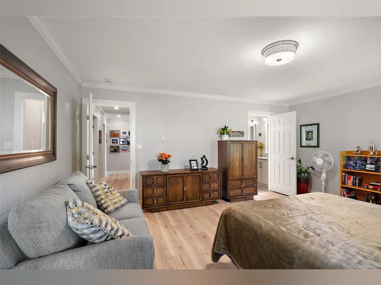 3998 Cedar Hill Road, Saanich, BC, V8N 3C1 - 20
