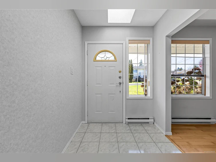 625 Forsyth Avenue, Parksville, BC, V9P 1G9 - 3