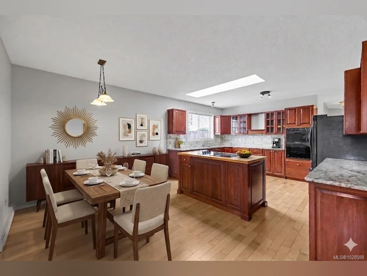 625 Forsyth Avenue, Parksville, BC, V9P 1G9 - 10