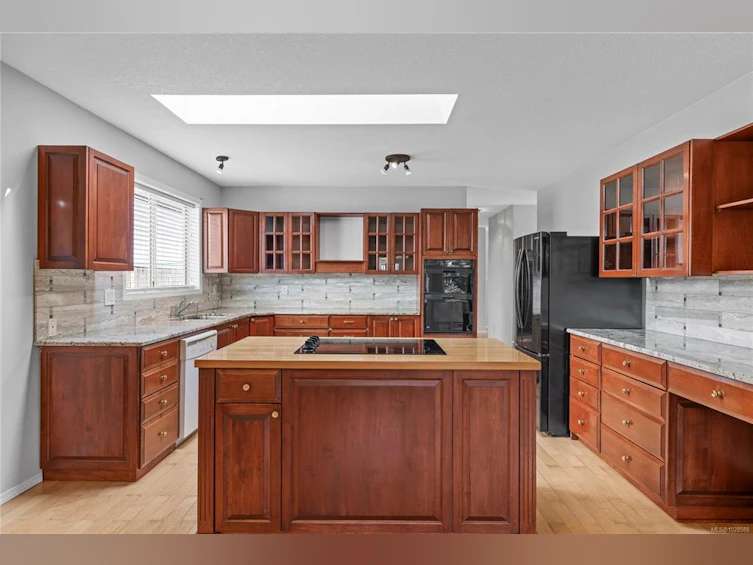625 Forsyth Avenue, Parksville, BC, V9P 1G9 - 13