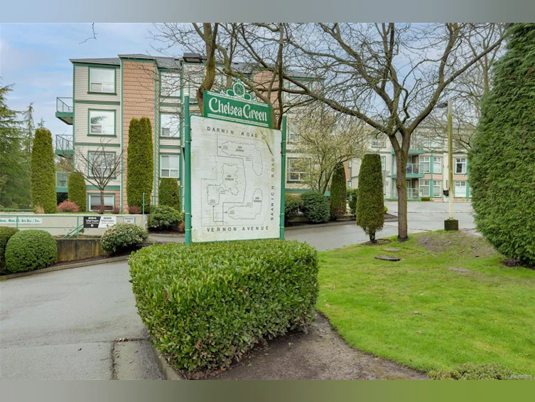 208-894 Vernon Avenue, Saanich, BC, V8X 2W6 - 37