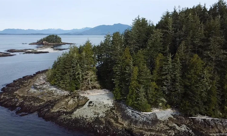 Lot 3 Helby Island